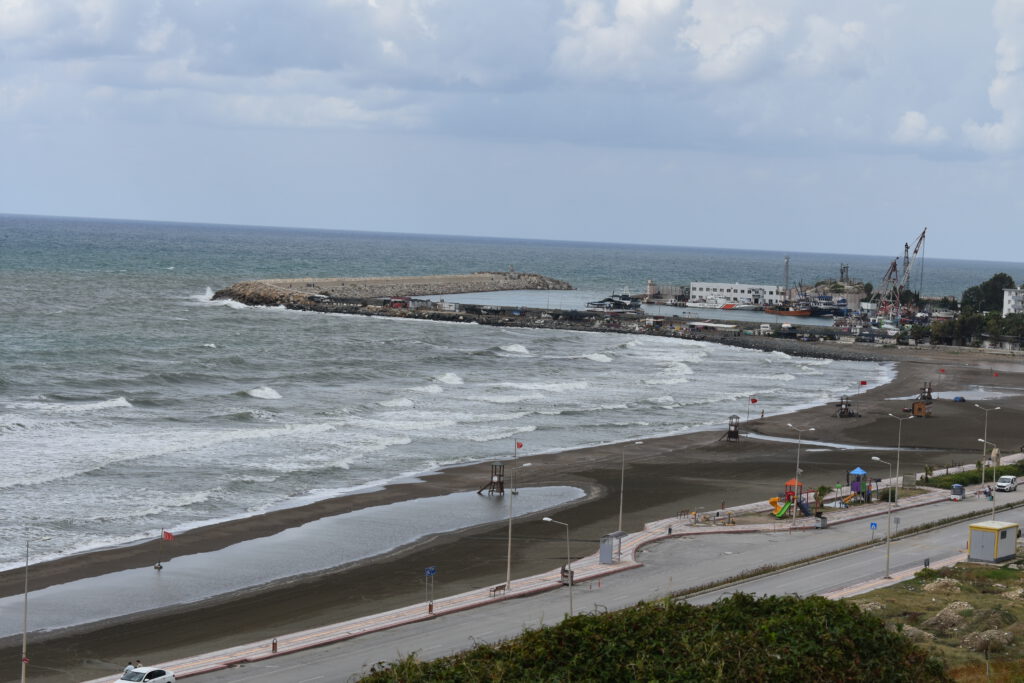 Blick auf den Strand von Samandag