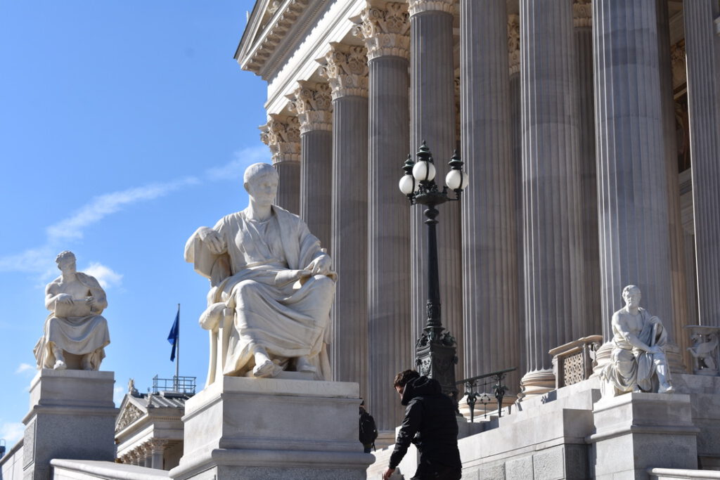 Außenansicht des Parlaments von Wien