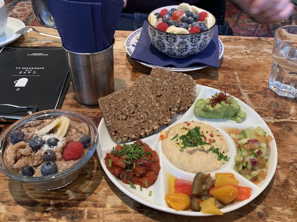 Frühstück in der Burggasse 24